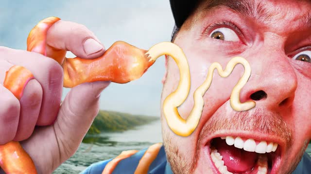 Yikes! Monster Worm Sprays Toxic Slime!