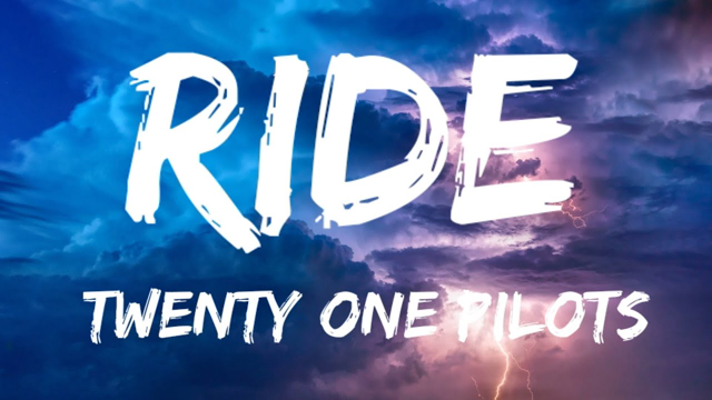 Twenty one pilots - RIDE ( lyrics) oh oh I'm falling taking my time on my ride , oh oh I'm boring so