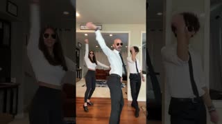 Barbaras Rhabarberbar #abracadabra #dance #viral #trend #barbaras #thabarberbar #suits #fashion