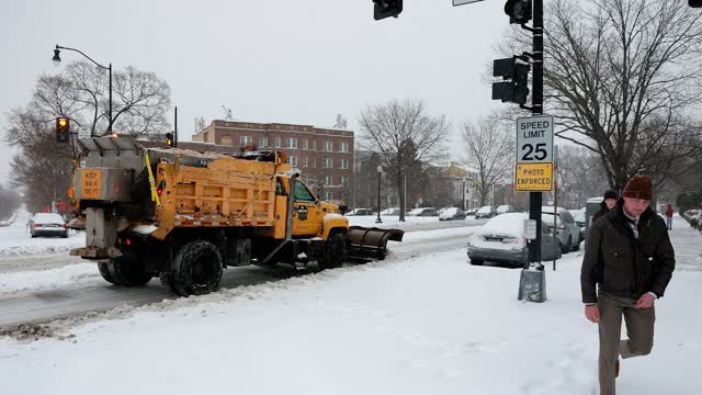DC Area Sees Historic Snowfall From Winter Storm