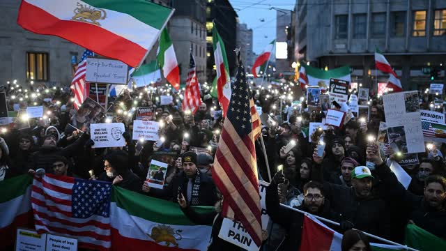 Trump to Put 25% Tariffs on Iran's Trade Partners