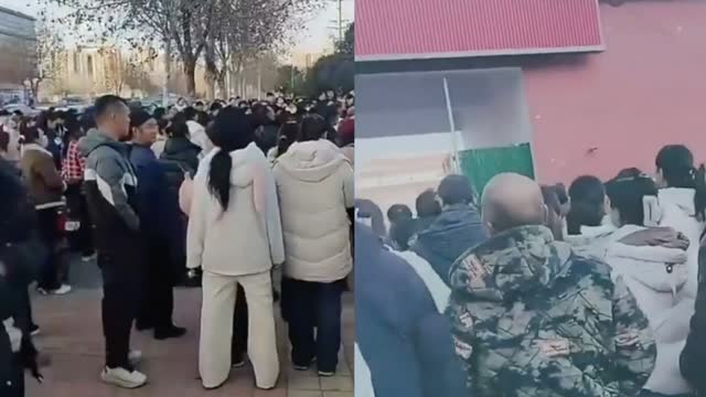 Student�s Death Sparks Mass Protests in Central China
