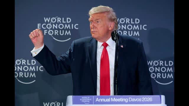 Trump Threatens Canada With 100 Percent Tariff Over Possible Deal With China