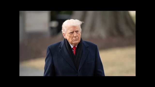 LIVE: Trump Speaks to Press Before Departing the White House