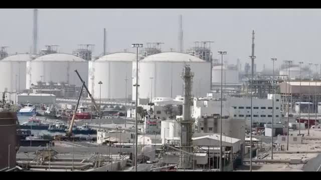 Qatar Energy Halts LNG Production Amid Middle East Conflict