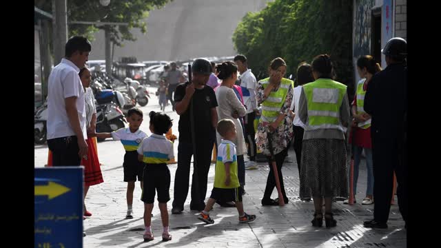 China Draft Law: Parents Must Teach Children to Love CCP