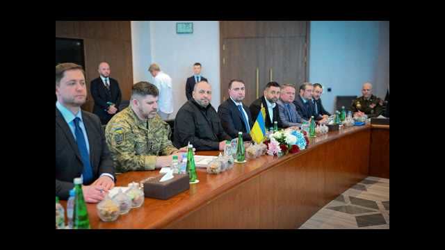 Ukraine, Russia Agree Prisoner Swap on 2nd Day of Peace Talks
