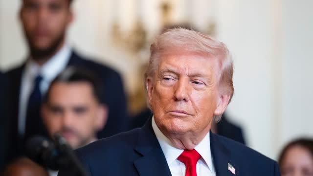 LIVE: Trump Hosts �Saving College Sports� Roundtable