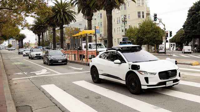 Waymo Robotaxis Resume Service After San Francisco Blackout
