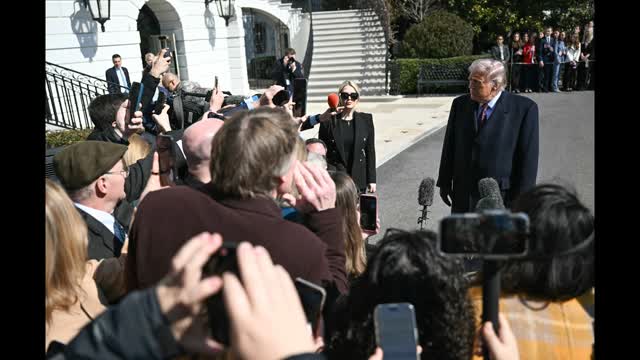 LIVE: Trump Delivers Remarks to Farmers at South Lawn