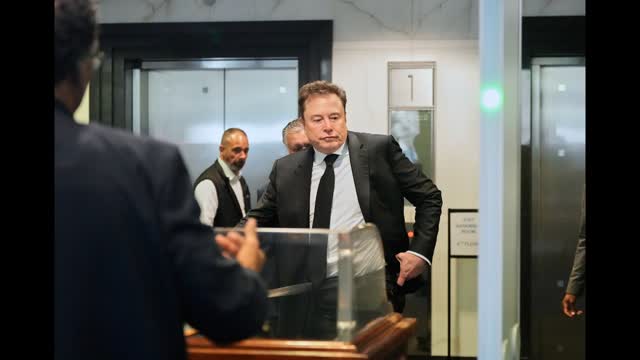 Musk's Attorney Warns About Risk of AI