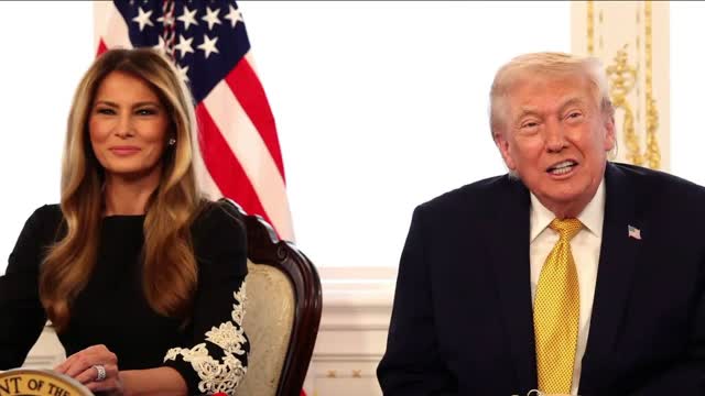Trump Sends Christmas Greetings, Takes Calls From Kids