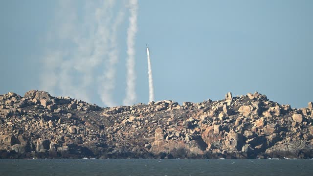 Taiwan Defense: China Launched 27 Rockets Near Island