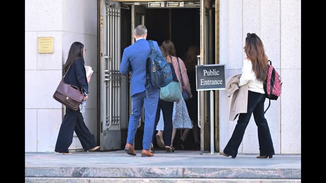 Plaintiff Testifies in Social Media Trial