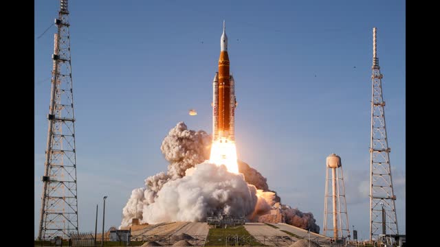 White House Week in Review: NASA Launches 1st Crewed Moon Mission in Half a Century